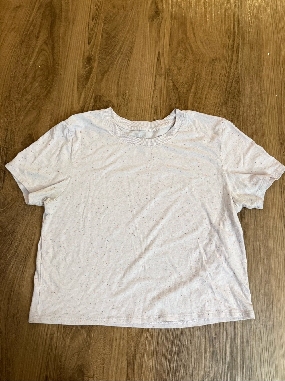 Outdoor Voices lilac speckled short sleeve tee in size S